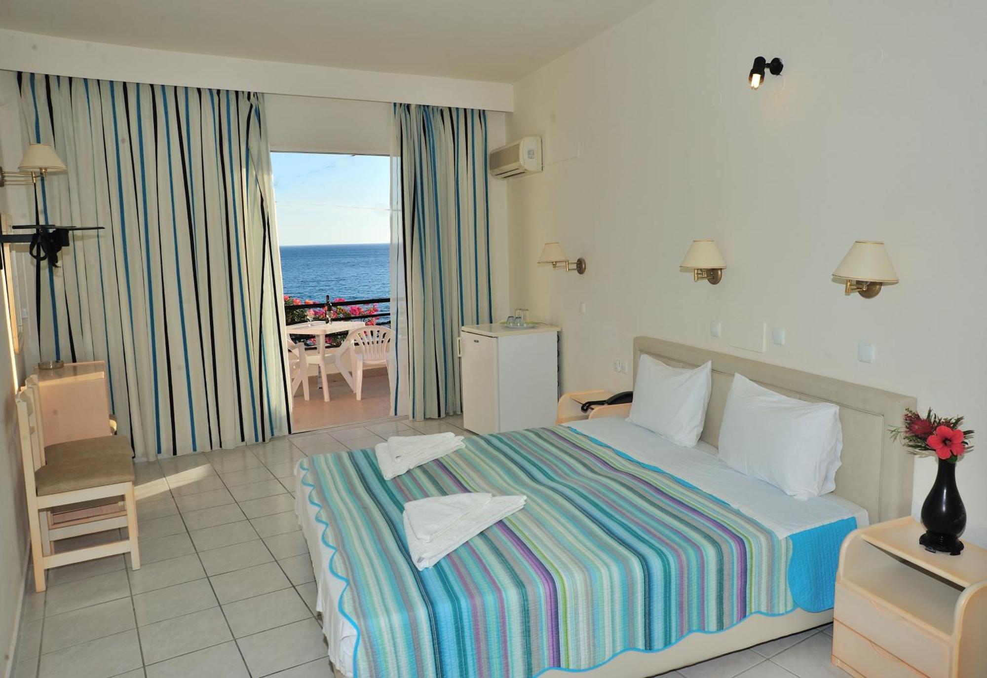 Creta Mare Hotel Plakias Eksteriør billede