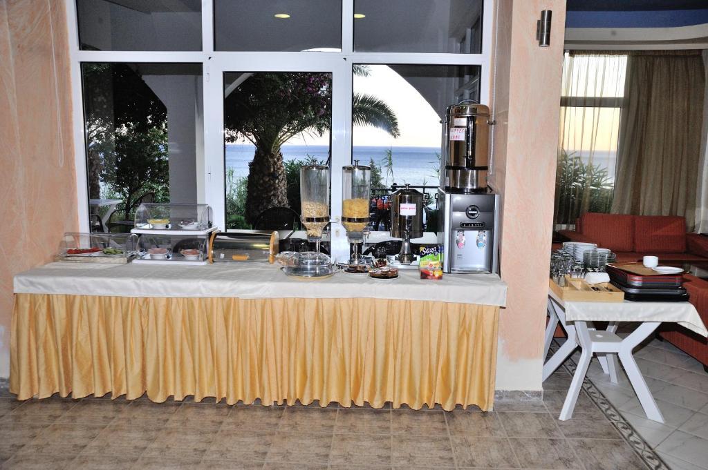 Creta Mare Hotel Plakias Eksteriør billede