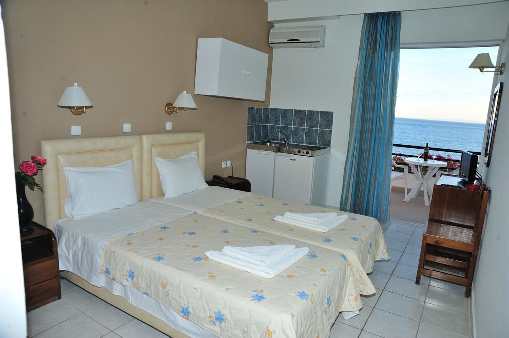 Creta Mare Hotel Plakias Eksteriør billede